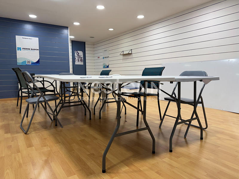 Local commercial - 195 m²