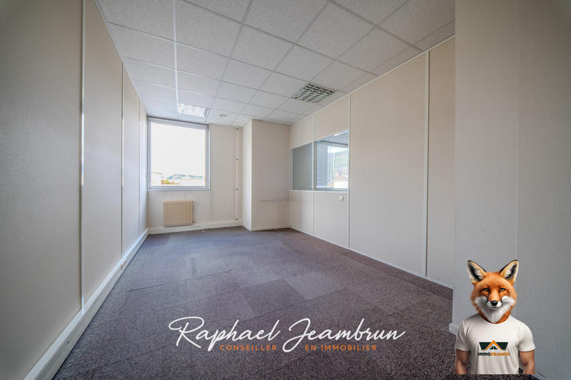 Immeuble - 1 300 m²