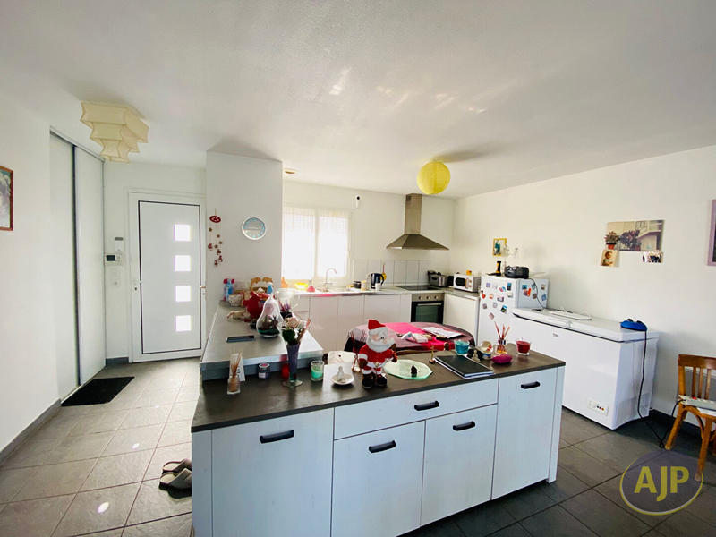 Maison - 75 m² - 3 pièces