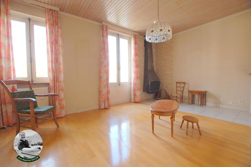 Appartement - 102 m² - 4 pièces