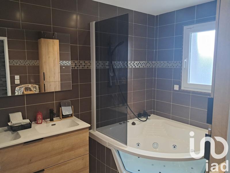 Maison - 117 m² - 5 pièces