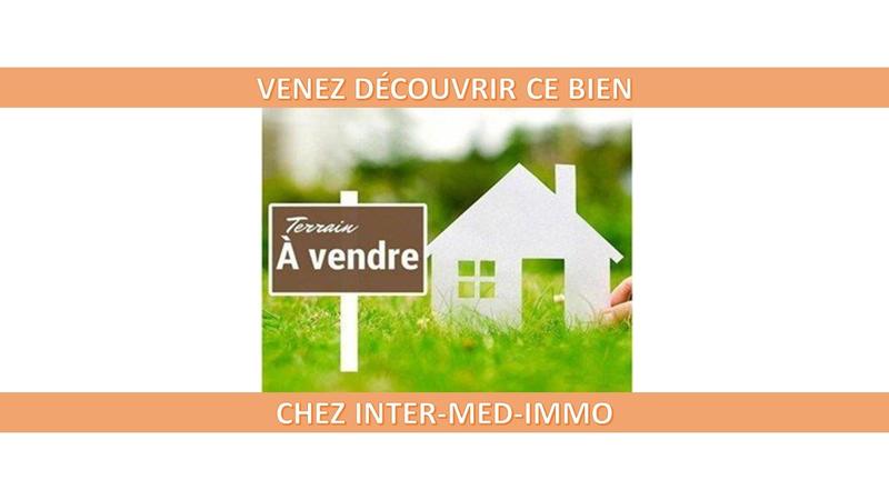 Terrain constructible - 1 005 m²
