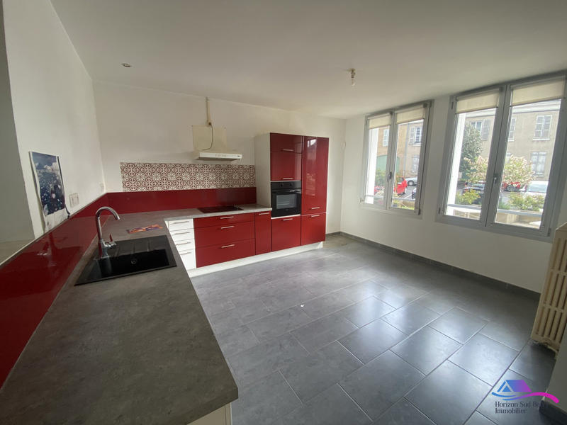 Appartement - 80 m² - 3 pièces