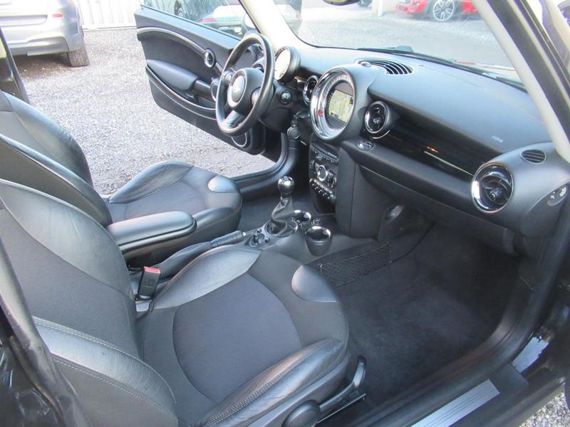 Mini Cooper d 110 Ch Pack Chili Toit Pano