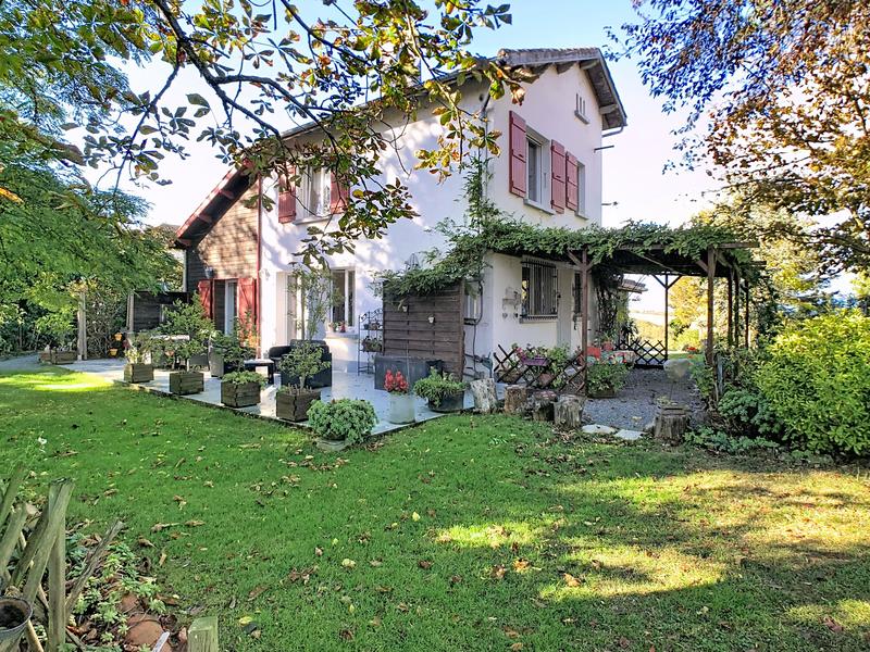 Maison - 125 m² - 6 pièces