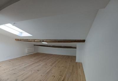 Maison - 80 m² - 3 pièces