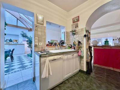 Appartement ancien - 122 m² - 4 pièces