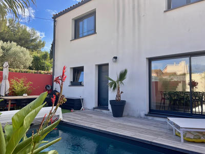 Maison - 106 m² - 4 pièces