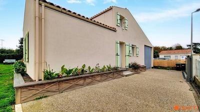 Maison - 82 m² - 4 pièces