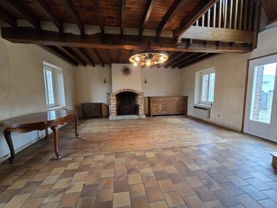 Maison ancienne - 188 m² - 8 pièces