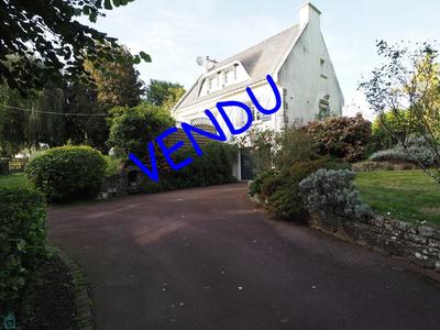 Maison - 100 m² - 6 pièces