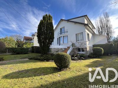 Maison - 149 m² - 6 pièces