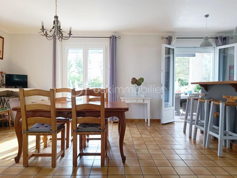 Villa - 190 m² - 6 pièces