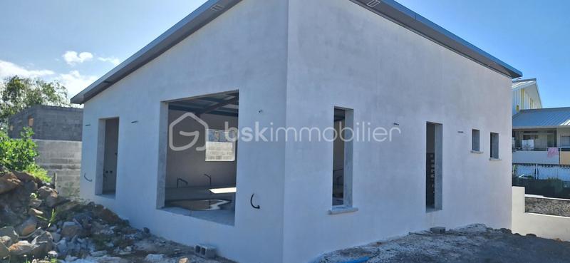 Maison - 83 m² - 4 pièces