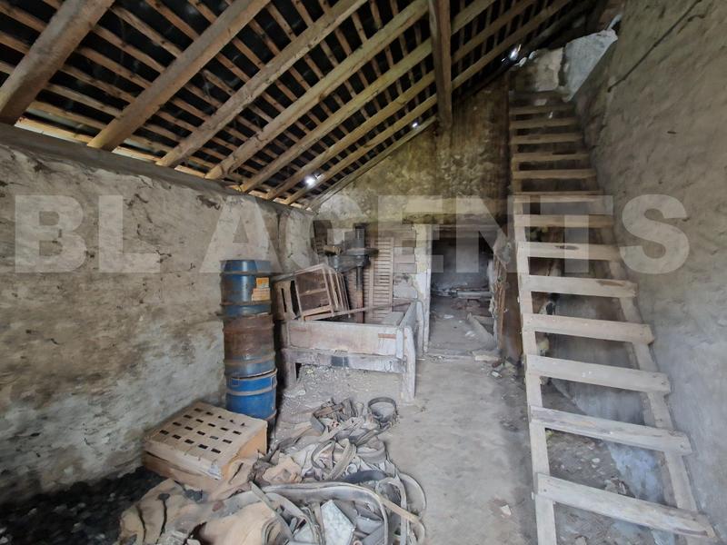 Maison - 152 m² - 3 pièces