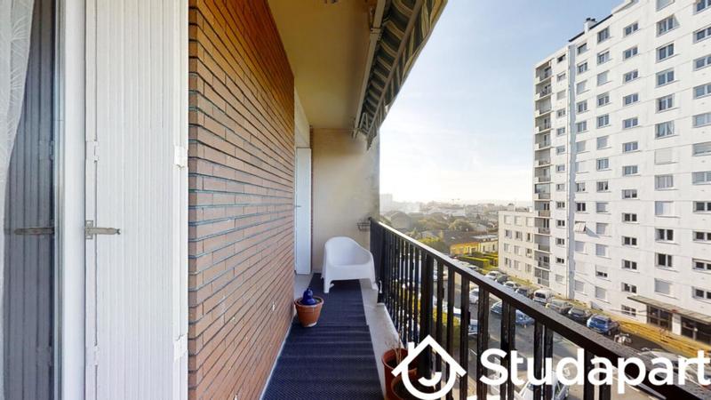 Chambre - 14 m² - 1 pièce