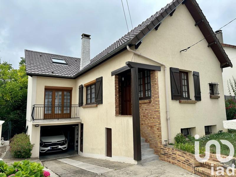 Maison - 97 m² - 5 pièces