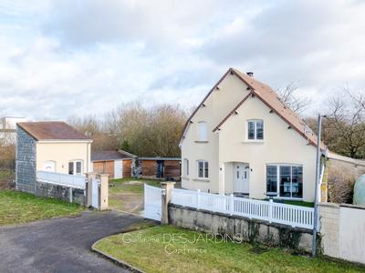 Maison - 150 m² - 6 pièces