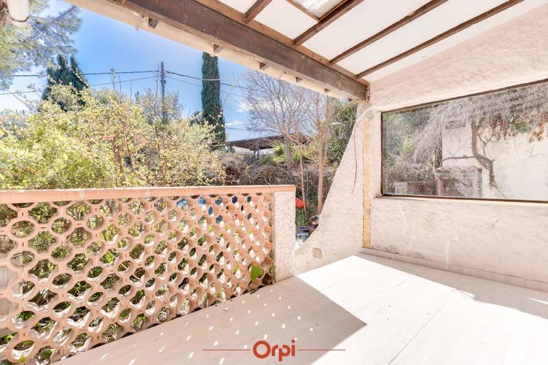 Appartement - 85 m² - 4 pièces