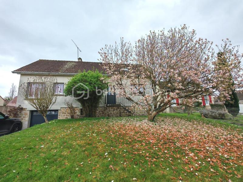 Maison - 126 m² - 6 pièces