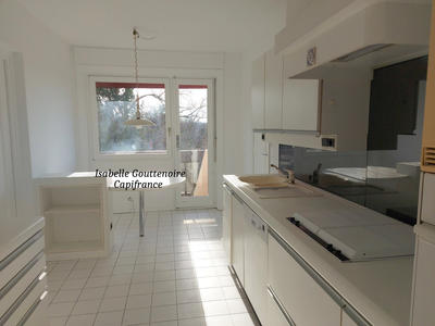 Appartement - 86 m² - 3 pièces