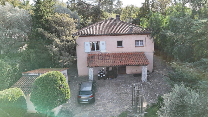 Villa - 190 m² - 5 pièces