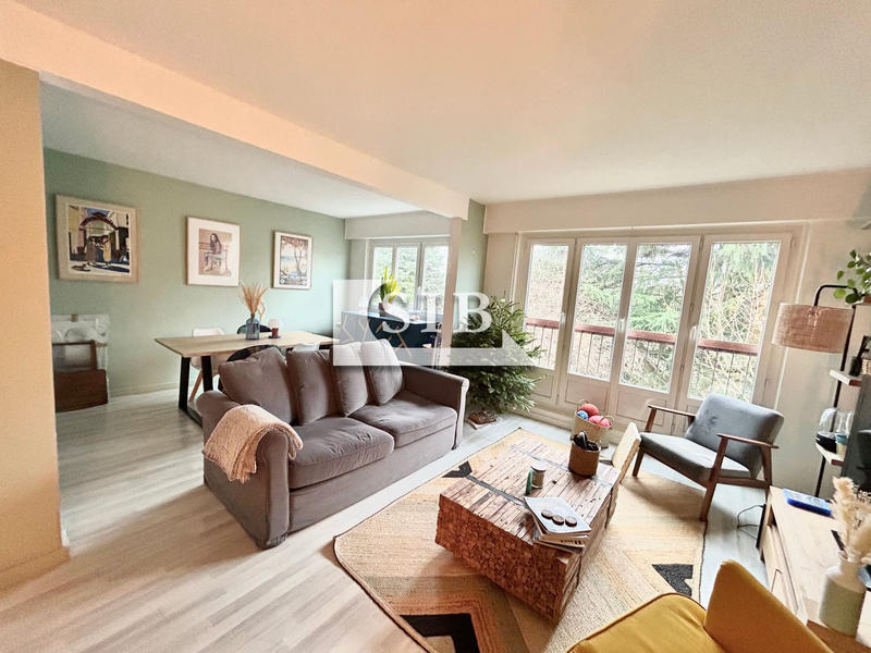 Appartement - 75 m² - 4 pièces