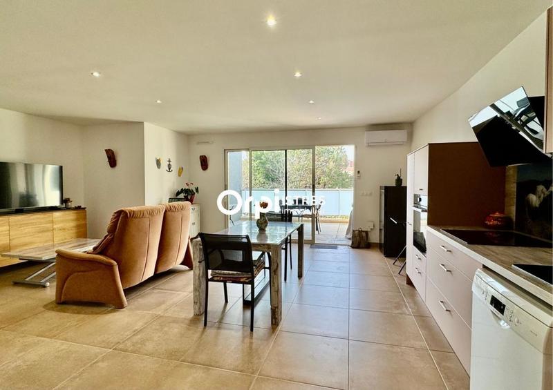 Appartement - 100 m² - 3 pièces