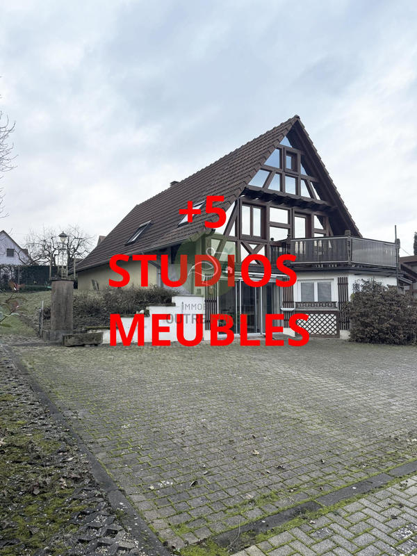 Maison traditionnelle - 200 m² - 5 pièces