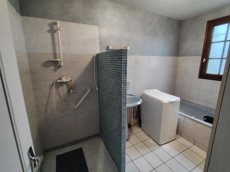 Maison - 80 m² - 5 pièces