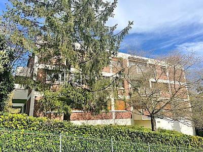 Appartement - 87 m² - 3 pièces