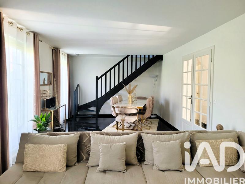 Maison - 100 m² - 4 pièces