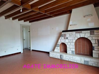 Maison - 145 m² - 5 pièces