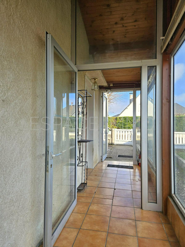 Maison - 95 m² - 3 pièces