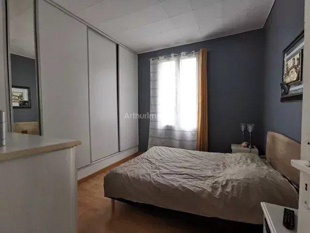 Maison - 83 m² - 5 pièces