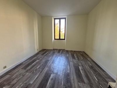 Appartement - 102 m² - 5 pièces