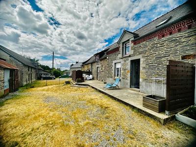 Maison - 110 m² - 6 pièces