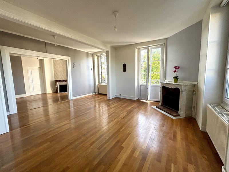 Appartement - 106 m² - 4 pièces