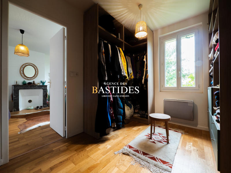 Maison ancienne - 230 m² - 7 pièces