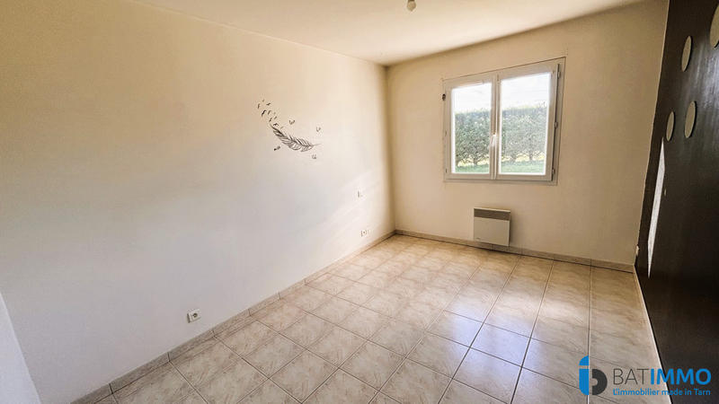 Maison - 93 m² - 4 pièces