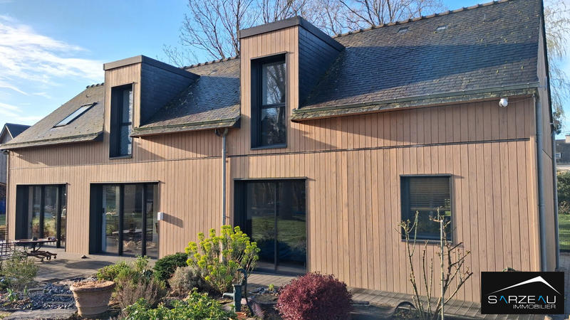 Maison - 110 m² - 4 pièces