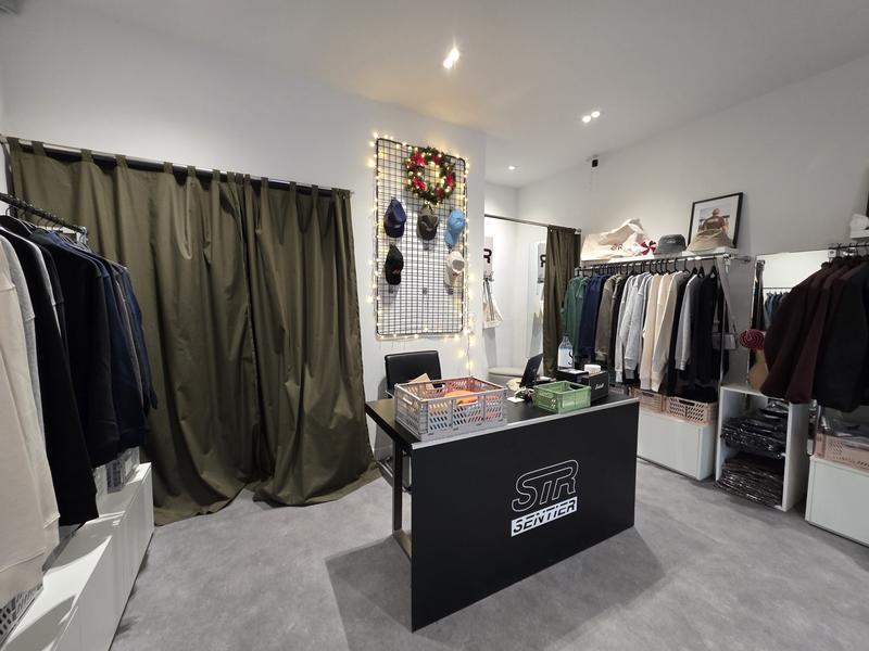 Local commercial - 23 m² - 2 pièces