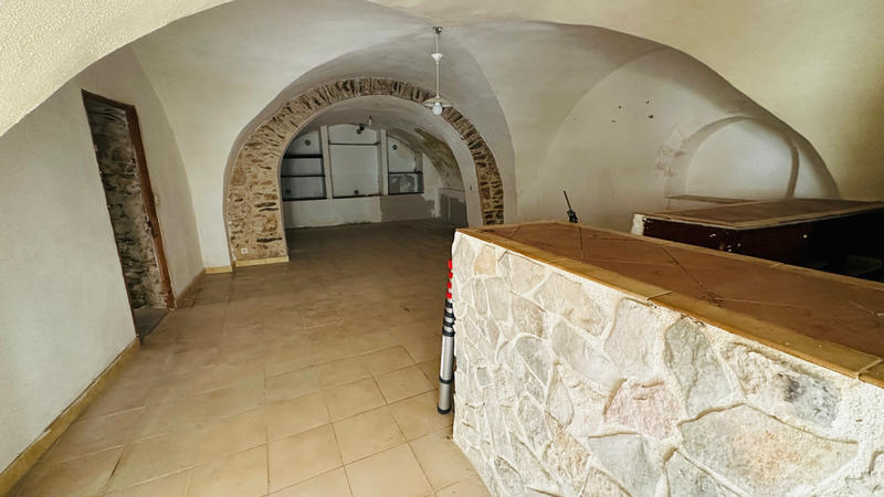 Maison de village - 222 m² - 10 pièces