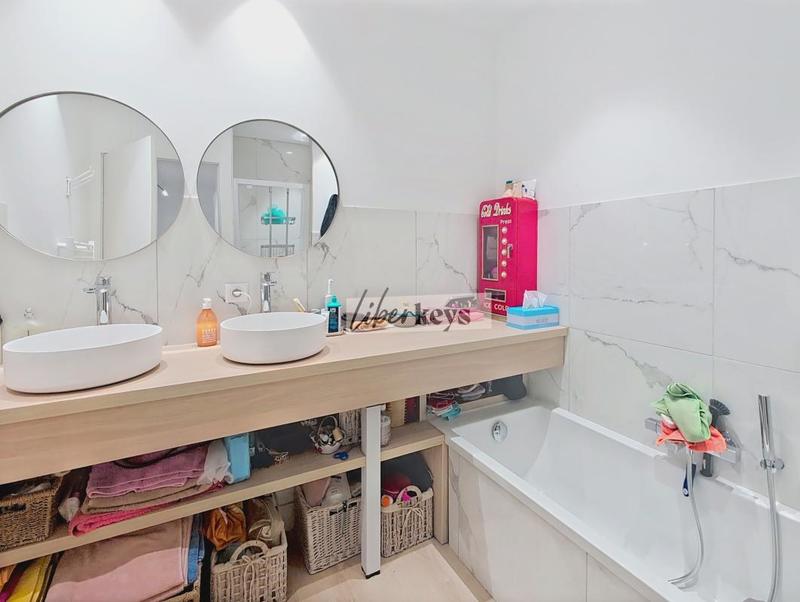 Maison - 145 m² - 6 pièces