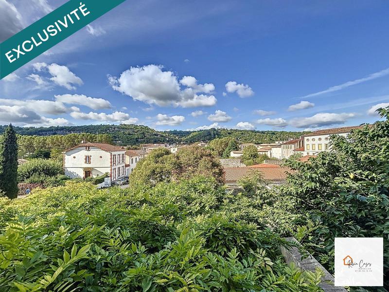 Maison - 160 m² - 8 pièces