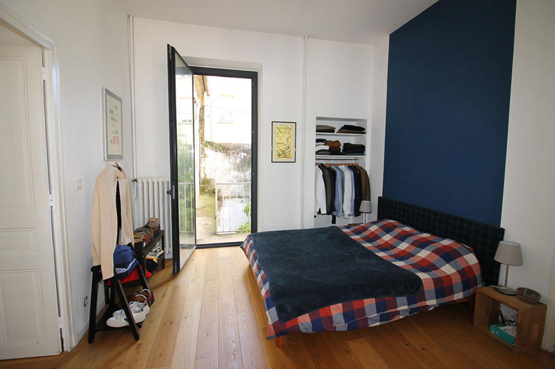 Maison - 250 m² - 9 pièces