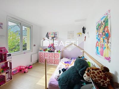 Maison - 153 m² - 6 pièces