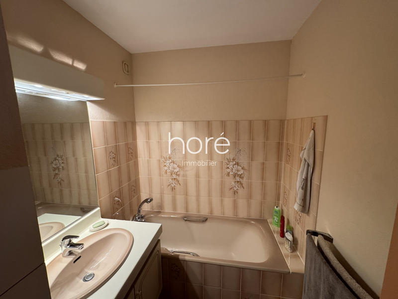 Appartement - 77 m² - 4 pièces