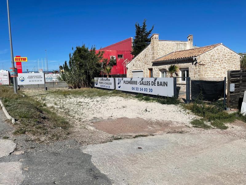 Bureau - 80 m² - 4 pièces