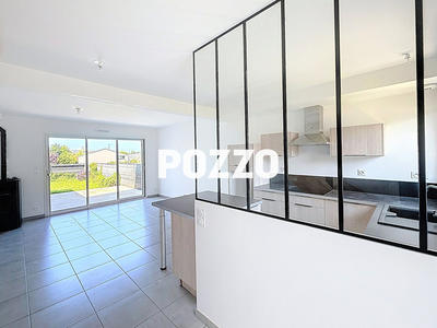 Maison - 97 m² - 5 pièces